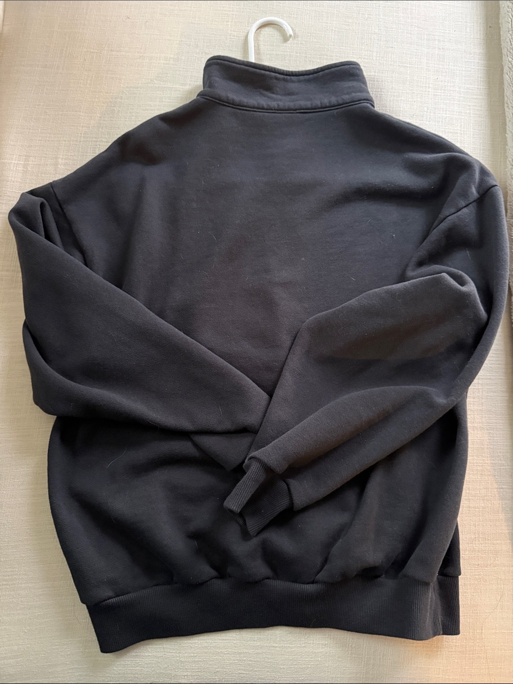 ALO Yoga Womens Accolade 1/4 zip pullover, color-anthracite - Picture 3 of 3